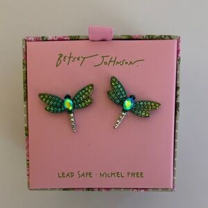 ☀️Betsey Johnson Green Iridescent Dragonfly Stud Earrings